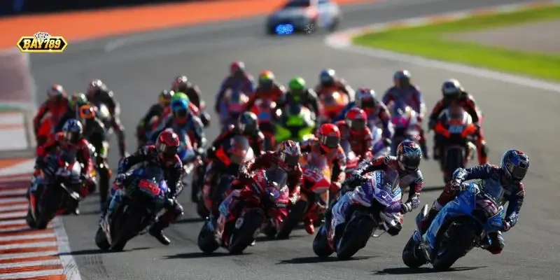 Cá cược đua xe MotoGP Bay789 – Bắt Nhịp Tốc Độ, Chốt Kèo Thắng 1 Phân tích phong độ thực tế của tay đua thay vì dựa vào danh tiếng lịch sử.