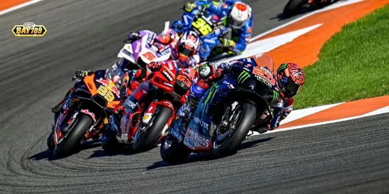 Cá cược đua xe MotoGP Bay789 – Bắt Nhịp Tốc Độ, Chốt Kèo Thắng 3 Tỷ lệ cược H2H và Top 3 mang lại cơ hội chiến thắng ổn định cho người chơi.